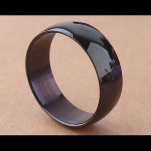 SIZE 10 BLACK STAINLESS STEEL RING