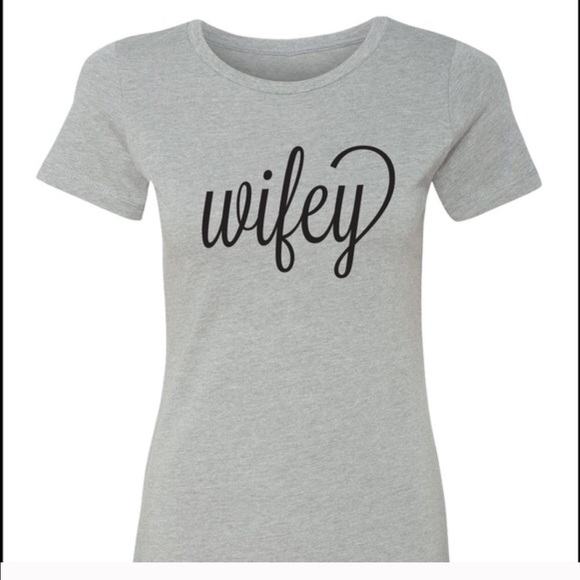 ✨‼️Sale Last 1!! Wifey Top 💍💋 - Picture 3 of 4