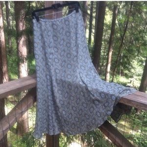 Yum green and teal flowy skirt