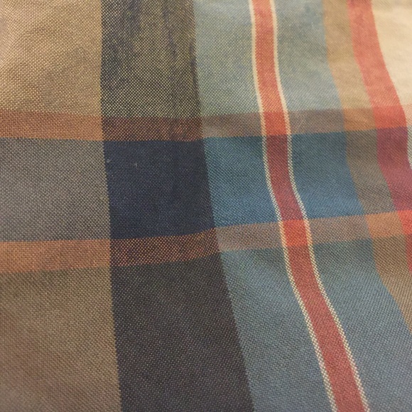 Men's Gap Shorts - Picture 3 of 3