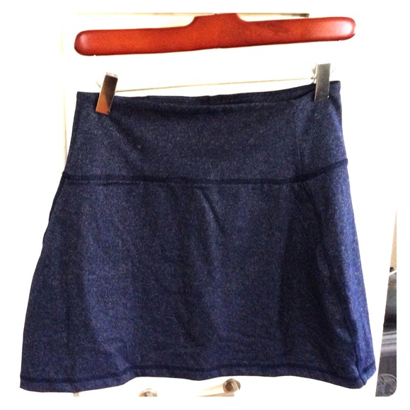 NWOT - Kavu skort/skirt