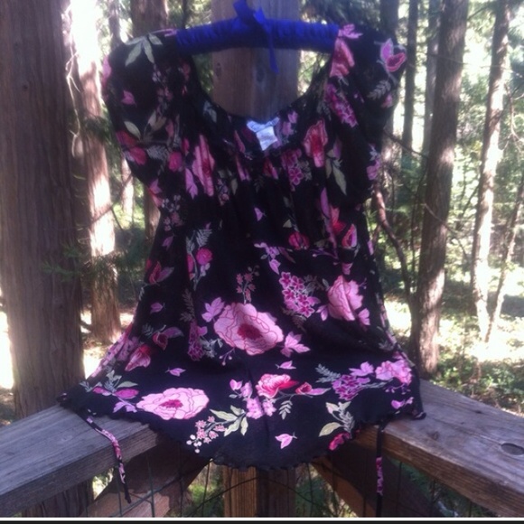 Fuchsia floral print top