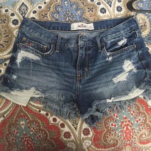 Hollister Cut offs