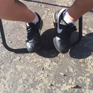 Nike black whites