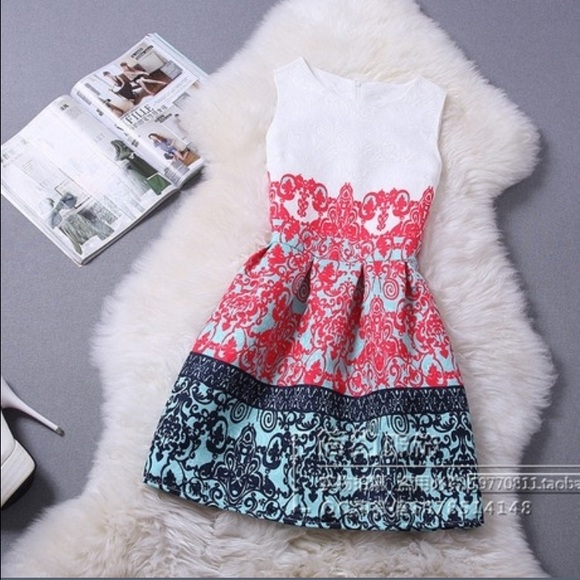 CHANEL Dresses & Skirts - Moldbaby Vestidos (Court Ball Gown)