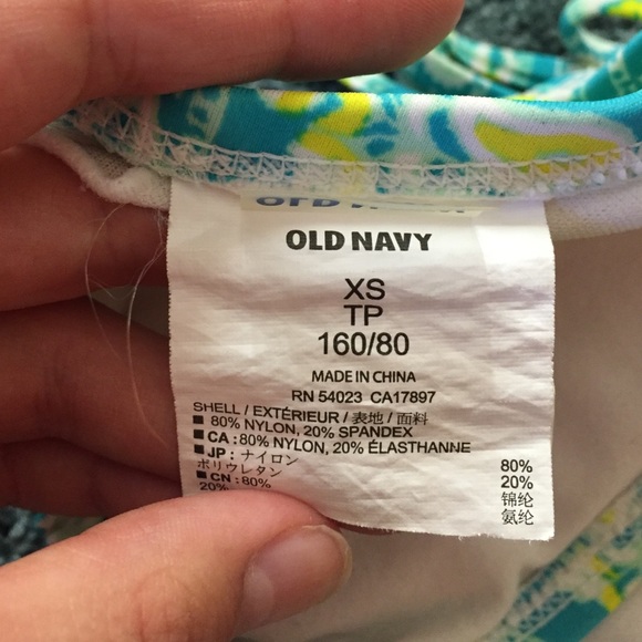 bikini - Picture 2 of 2