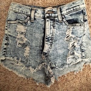 Highwaisted shorts
