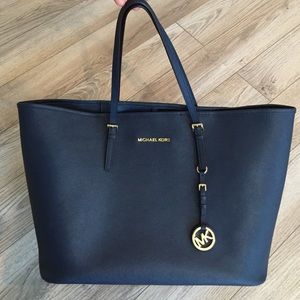 Michael Kors saffiano tote