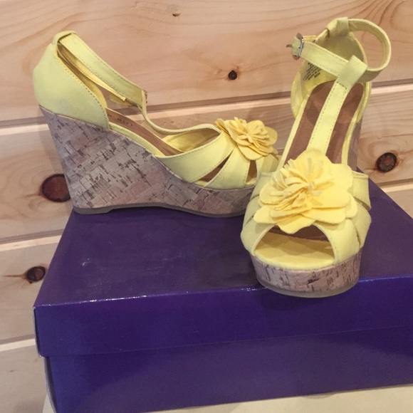 Madden Girl yellow sandal wedges worn only twice.