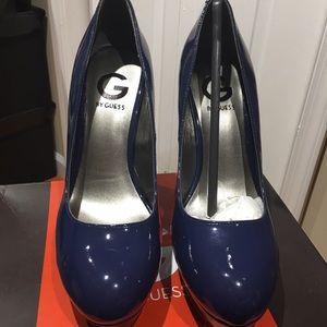 🚫SOLD🚫 Guess navy pumps