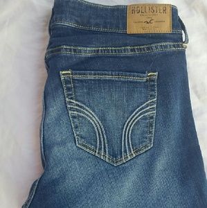 🌵🌹HCO super skinny jeans- medium wash 9L