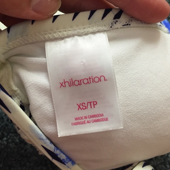 Printed bikini top - Picture 2 of 2