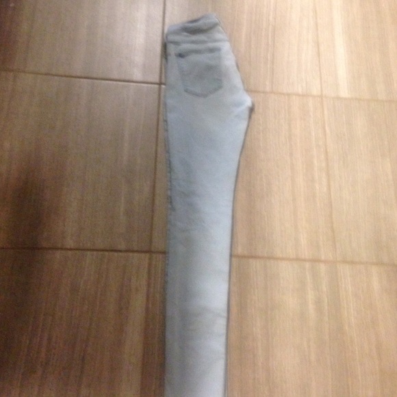 Skinny jeans