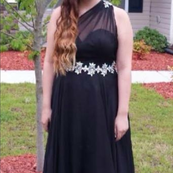 Black prom dress - Picture 1 of 1