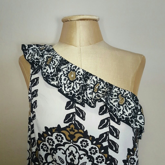 Full Tilt Floral BOHO Ruffle One-Shoulder Top - Picture 2 of 5