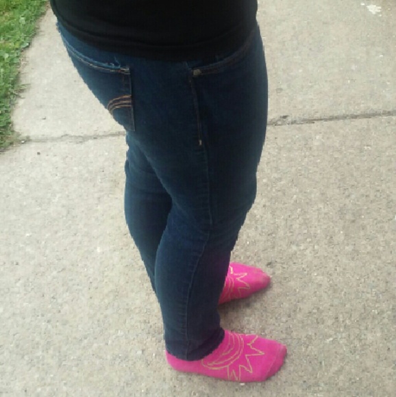 Hollister jeans - Picture 2 of 3