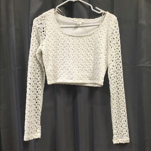 Cute white lace crop top!