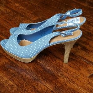 Open toe heels