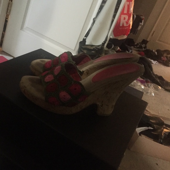 Wedge - Picture 2 of 2