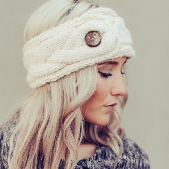 Three Bird Nest Accessories - ⭐️LASTONE⭐️Knitted Button Fleece Headband