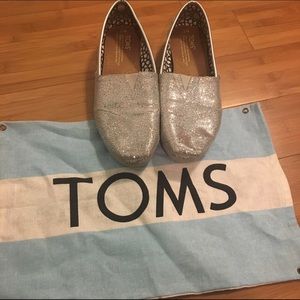 Silver sparkle TOMs