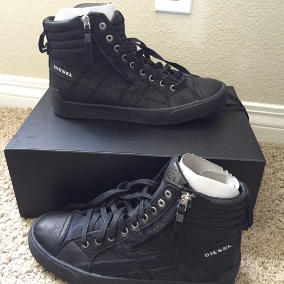 Diesel- D-string plus for men