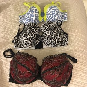 40DDD bras - set of 3