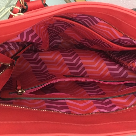 Stella and Dot Purse - Picture 3 of 4