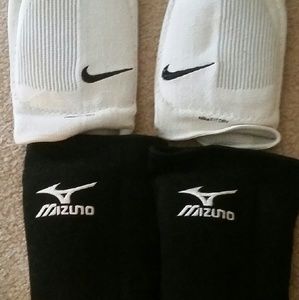 Nike Mizuno Volleyball Knee Pads NWOT
