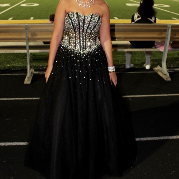 Jovani back prom dress
