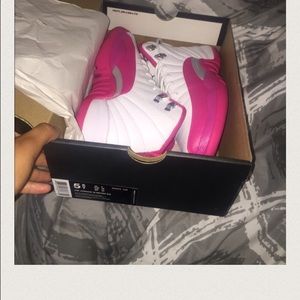 JORDAN RETRO 12 limited edition !!! SIZE 5.5