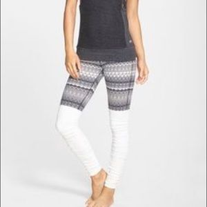 💥FLASH SALE ENDS TODAY!  Alo Goddess Yoga pant