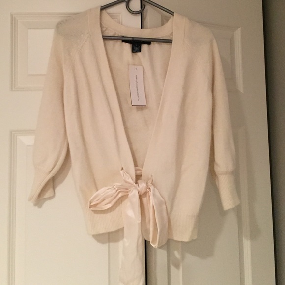 French connection sweater: Tags on