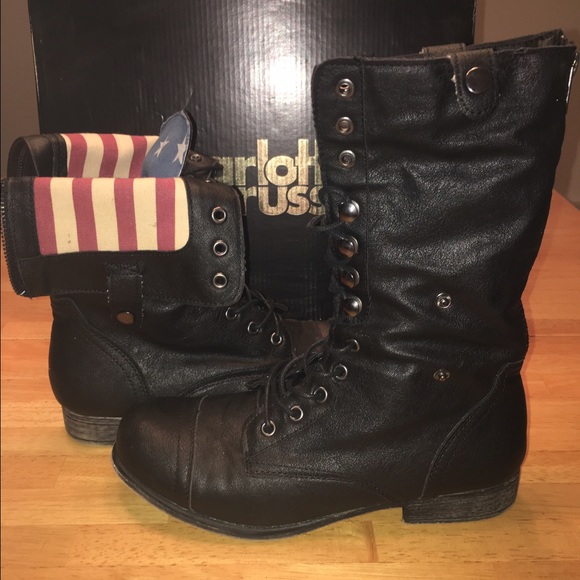 Shoes - Picture 3 of 3