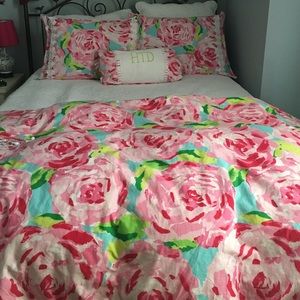 Lilly Pulitzer Bedding - super cute and fun!