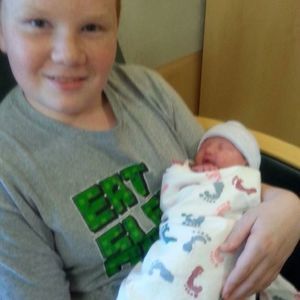 Meet your Posher, Crystal