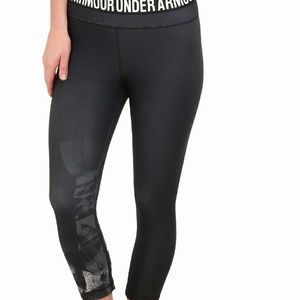 Underamour Boxerina Capri workout pants