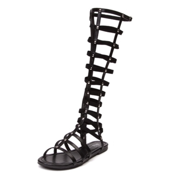 Sandals - Picture 2 of 4