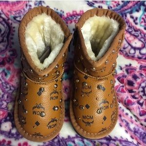 TODDLER MCM BOOTS