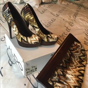 ALDO Jaylona High Heels and matching clutch