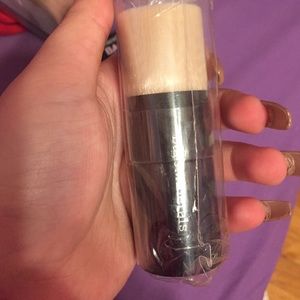 BN!! Bareminerals beautiful finish brush