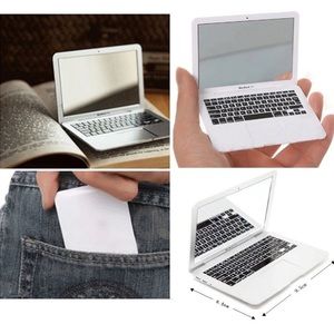 MACBOOK COMPACT MIRROR