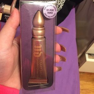 BNIB URBAN DECAY PRIMER POTION!!