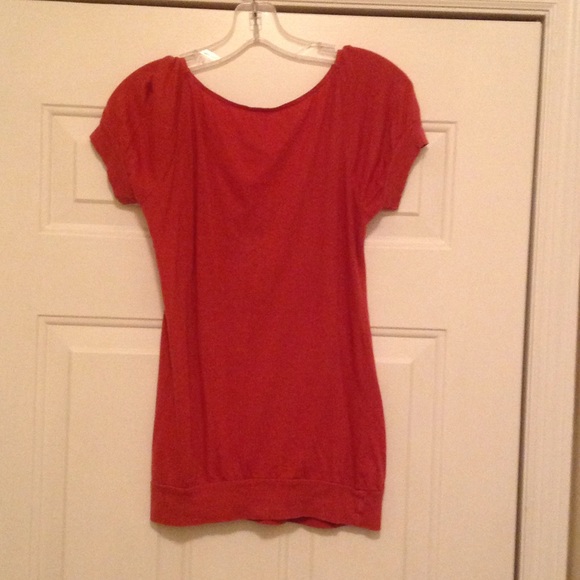 Cap sleeve v-neck tee - Picture 2 of 2