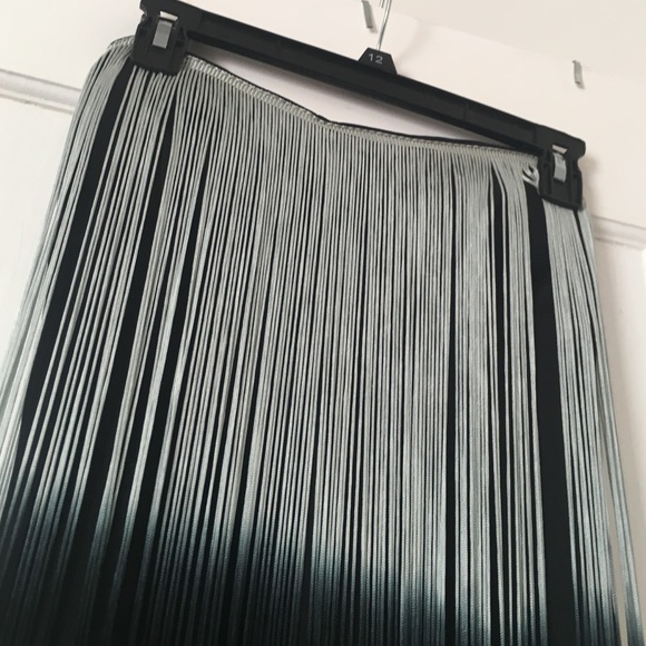 Tie die fringe dress - Picture 2 of 3