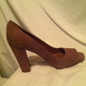 Brown Suede Boutique9 Meredith Shoes