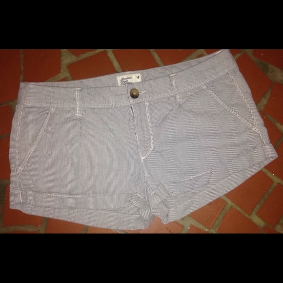 american eagle shorts