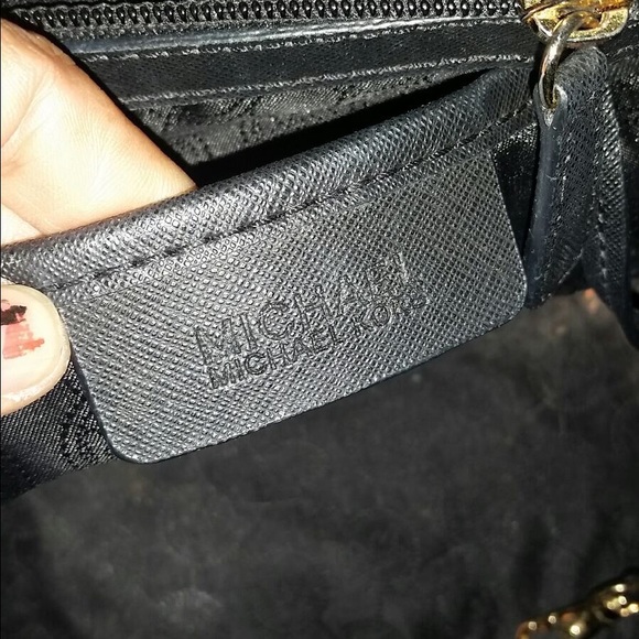 SOLD Michael Kors authentic black - Picture 2 of 2