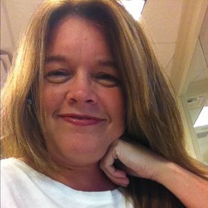 Meet your Posher, Cindy