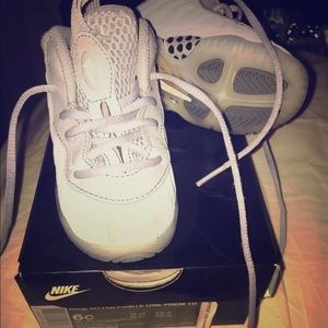 Nike foamposite toddler size 6c